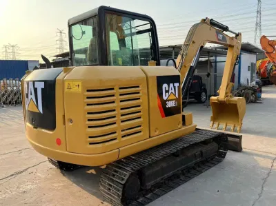 Escavatore Caterpillar 306 usato Cat 306e2 in vendita con cingoli in gomma e attacco rapido rotante